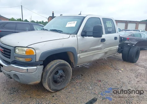 2005 Chevrolet Silverado 2500Hd Lt from USA, damaged, VIN 1GCHK23255F950736